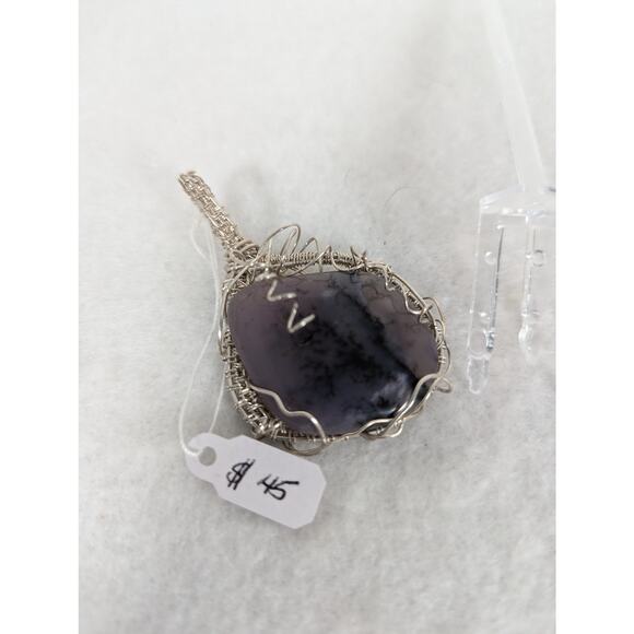 SS and SF wire wrap pendant no chain dendrick agate 1.5" x2.5" - Picture 3 of 10